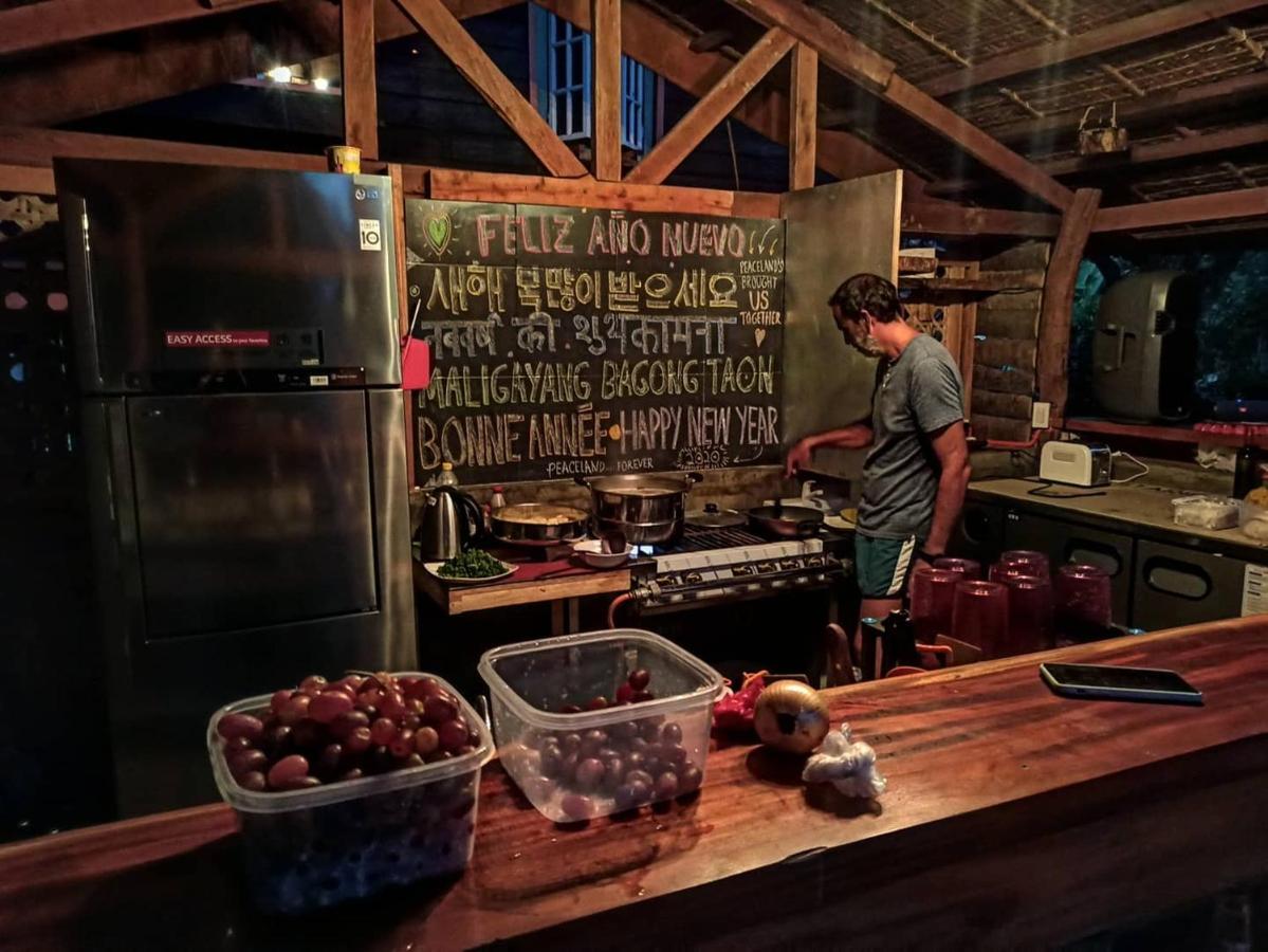 Peaceland Hostel Đảo Đảo Panglao Ngoại thất bức ảnh