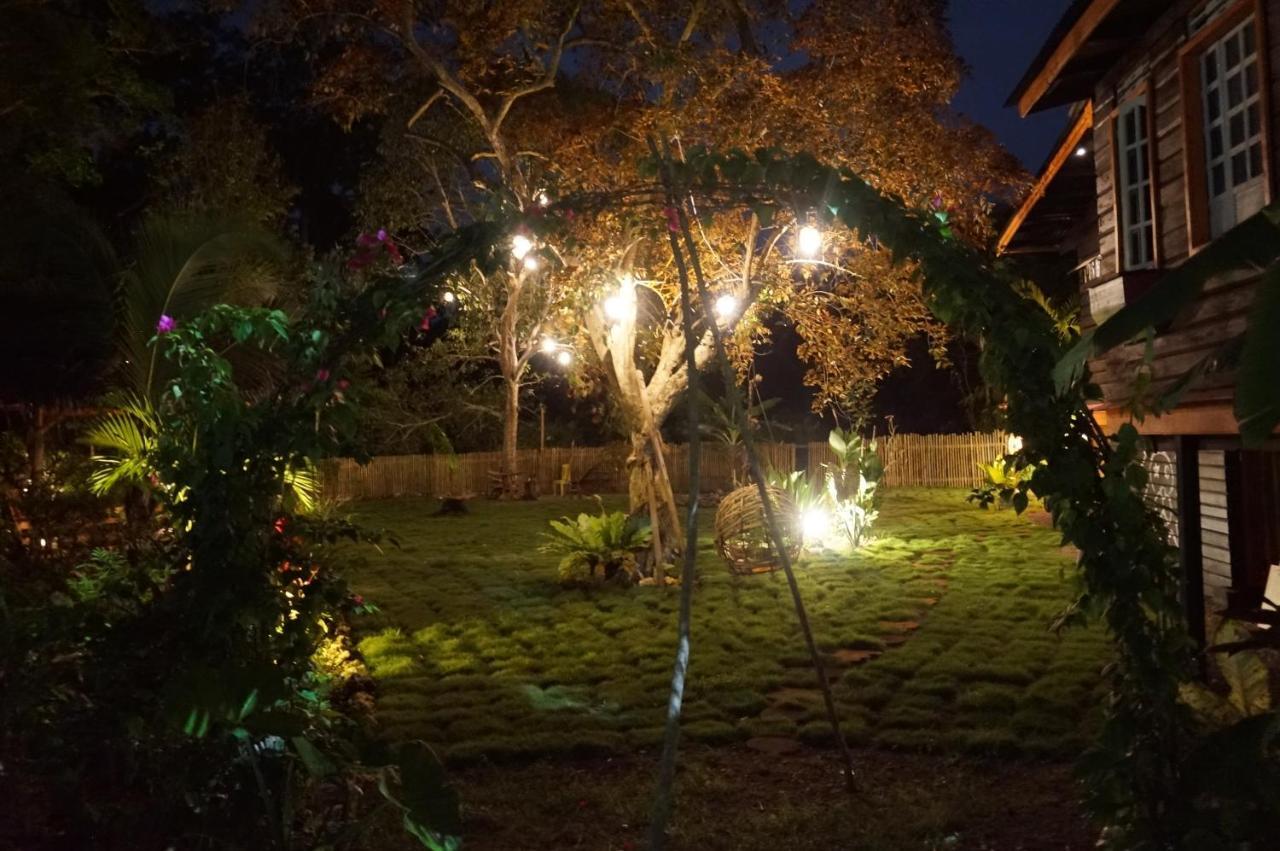 Peaceland Hostel Đảo Đảo Panglao Ngoại thất bức ảnh